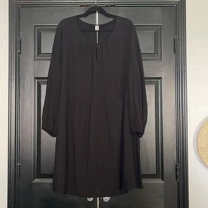 Old Navy Keyhole Dress